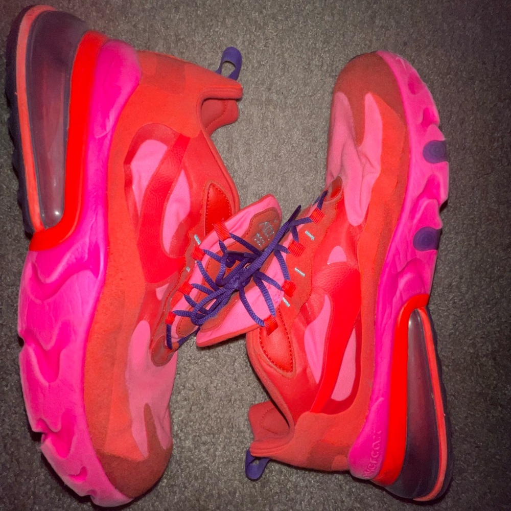 Size 13 Nike AIR70 react Barely Worn